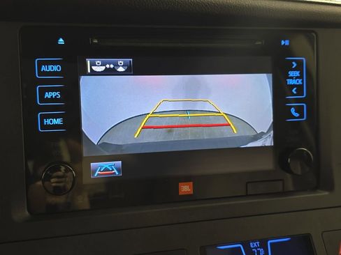 Used 2017 Toyota Sienna Limited Premium w/ Protection Package image 27