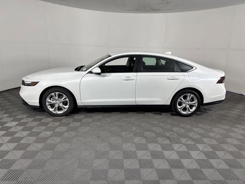 Certified 2024 Honda Accord LX image 7