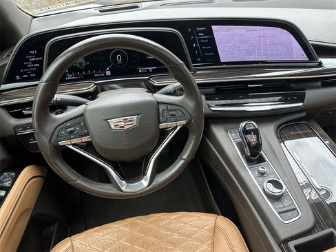 Used 2021 Cadillac Escalade Sport w/ Driver Assist Tech Package image 31