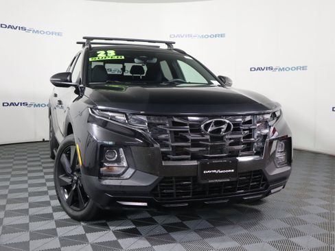 Used 2023 Hyundai Santa Cruz Night AWD/4WD image 2