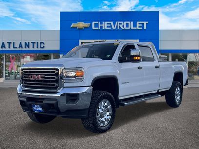 Used 2016 GMC Sierra 2500 4x4 Crew Cab w/ Sierra Convenience Package