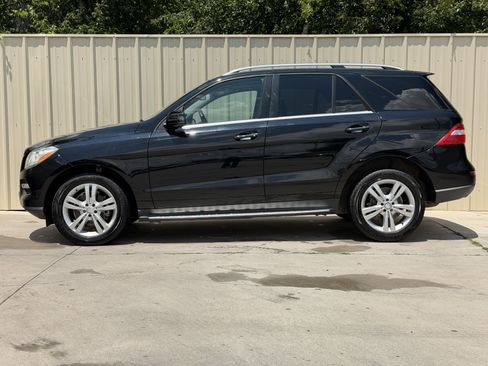 Used 2013 Mercedes-Benz ML 350 BlueTEC 4MATIC image 4