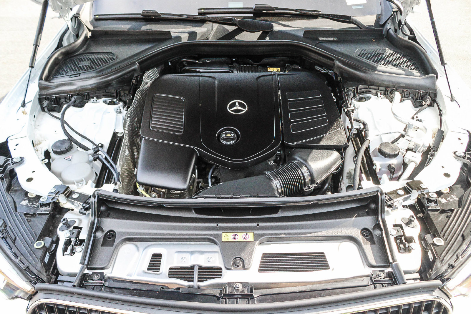 Certified 2026 Mercedes-Benz GLC 300 4MATIC image 27