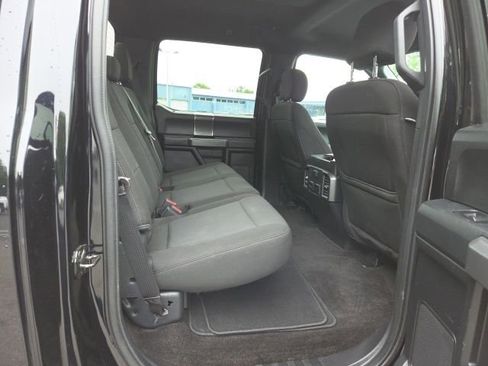 Used 2018 Ford F150 XLT w/ Equipment Group 301A Mid AWD/4WD image 12