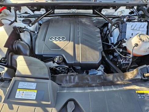 Used 2021 Audi Q5 Prestige image 35