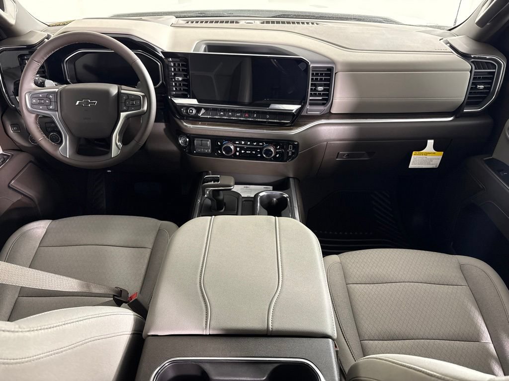 New 2026 Chevrolet Silverado 1500 RST w/ Z71 Off-Road Package AWD/4WD image 18