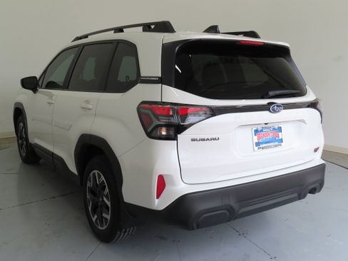 New 2026 Subaru Forester Premium image 7