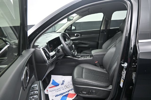 Used 2026 Kia Sorento S FWD image 10