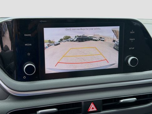 Used 2021 Hyundai Sonata SE image 11