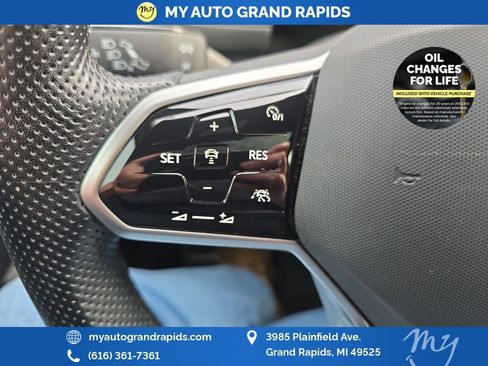 Used 2022 Volkswagen Tiguan SEL R-Line image 15