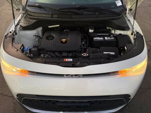 Used 2023 Kia Soul LX w/ Option Group 015 image 18