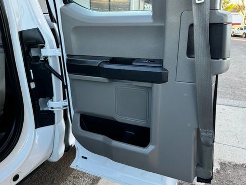 Used 2018 Ford F150 XL w/ Equipment Group 101A Mid image 12