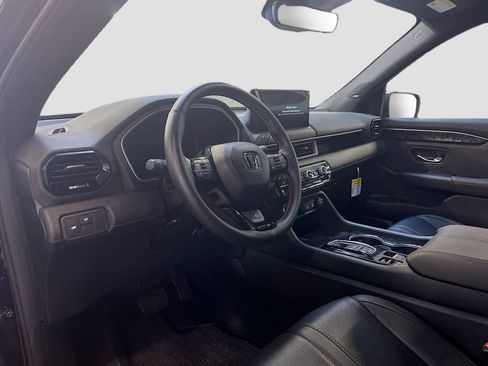 Used 2026 Honda Passport TrailSport Elite image 9
