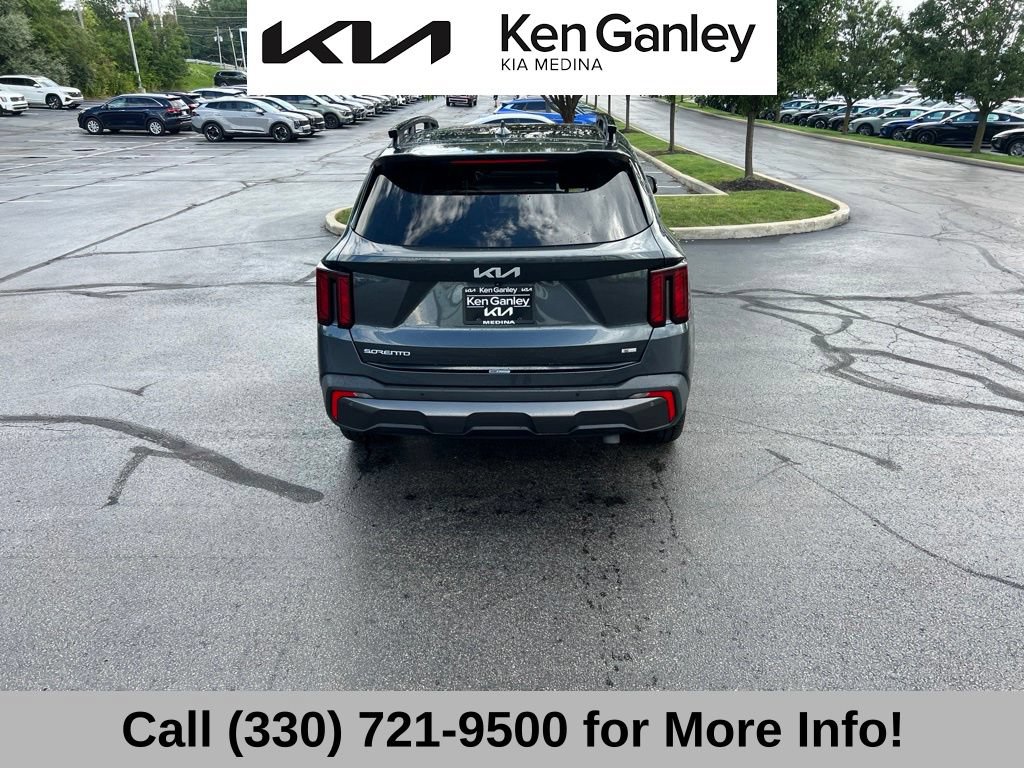 Certified 2024 Kia Sorento X-Line EX AWD/4WD image 13