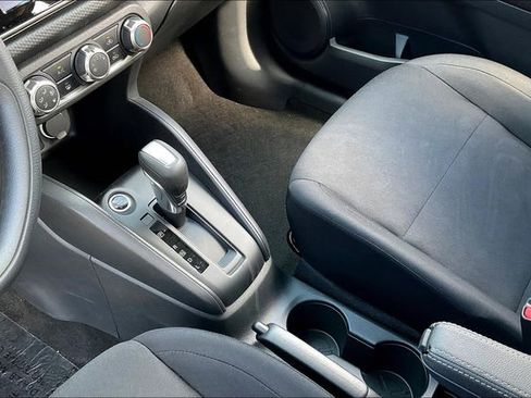 New 2025 Nissan Kicks Play S image 8
