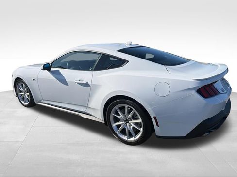 Certified 2024 Ford Mustang GT Premium RWD image 3