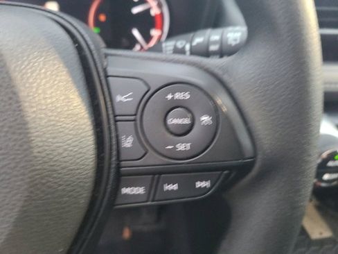 Used 2023 Toyota RAV4 XLE image 21