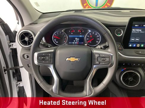 Used 2025 Chevrolet Blazer LT AWD/4WD image 8