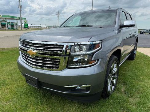 Used 2018 Chevrolet Tahoe Premier AWD/4WD image 3