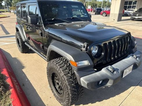 Used 2023 Jeep Wrangler Unlimited Sport AWD/4WD image 1