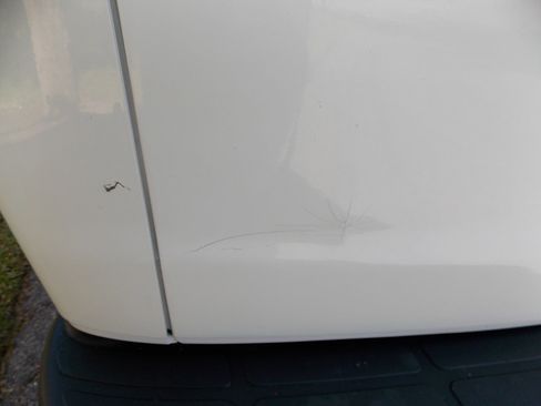 Used 2019 Chevrolet Express 2500 Extended image 31