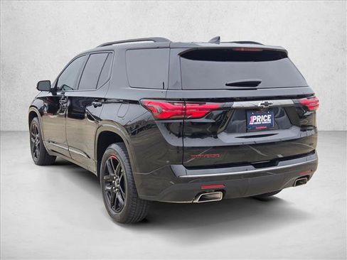 Used 2022 Chevrolet Traverse Premier w/ Redline Edition image 3