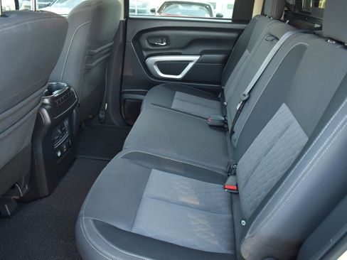 Used 2021 Nissan Titan SV w/ SV Convenience Package image 51
