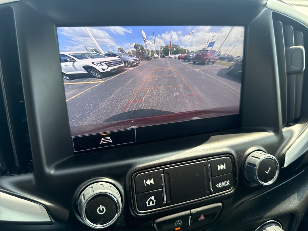 Certified 2023 GMC Terrain SLE w/ Driver Convenience Package AWD/4WD image 24