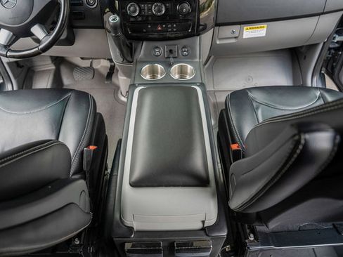 Used 2017 Mercedes-Benz Sprinter 3500 image 50