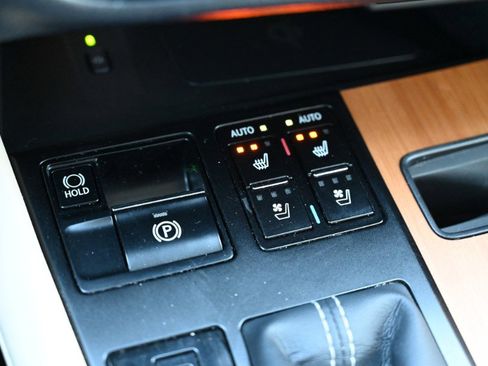 Used 2022 Lexus RX 350 AWD w/ Premium Package image 34