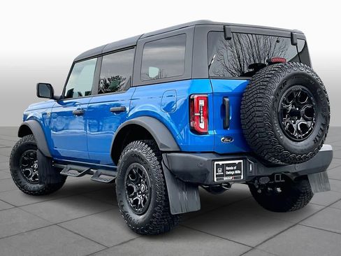 Used 2024 Ford Bronco Wildtrak image 11