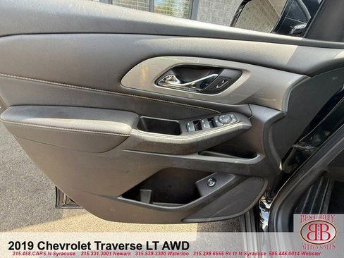 Used 2019 Chevrolet Traverse LT AWD/4WD image 29