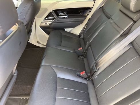 Used 2023 Land Rover Range Rover SE AWD/4WD image 19