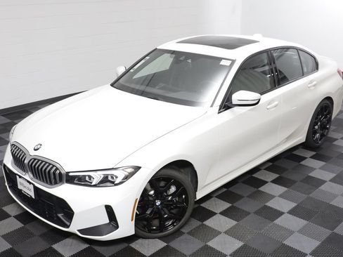 Used 2026 BMW 330i xDrive Sedan AWD/4WD image 2