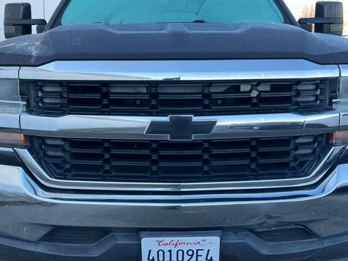 Used 2016 Chevrolet Silverado 1500 LT w/ All Star Edition image 9