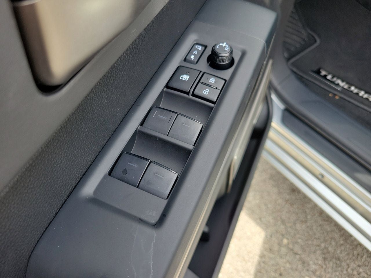 New 2026 Toyota Tundra Capstone AWD/4WD image 15