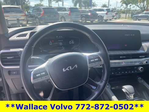 Used 2023 Kia Telluride EX FWD image 9