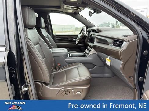 Certified 2022 GMC Yukon XL Denali w/ Denali Premium Package AWD/4WD image 20