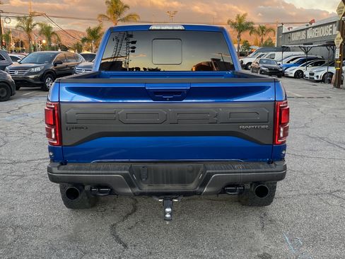 Used 2018 Ford F150 Raptor w/ Equipment Group 802A Luxury image 7