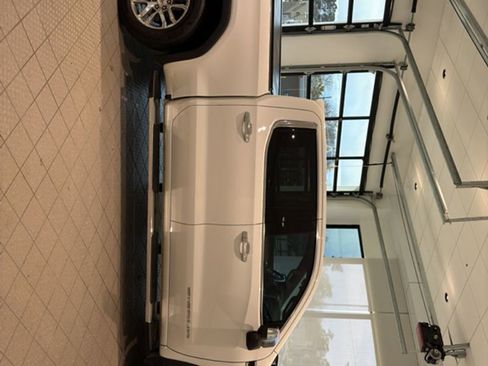 Used 2021 GMC Sierra 1500 SLT image 6