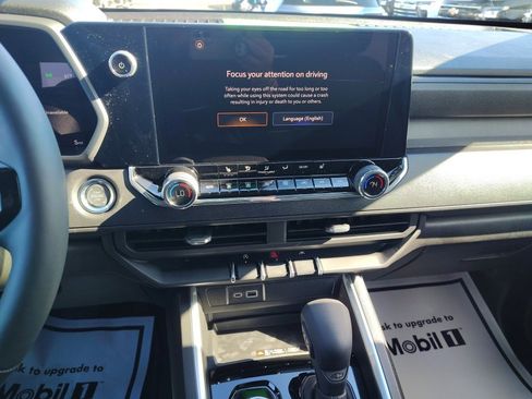 New 2026 Chevrolet Colorado Trail Boss image 13