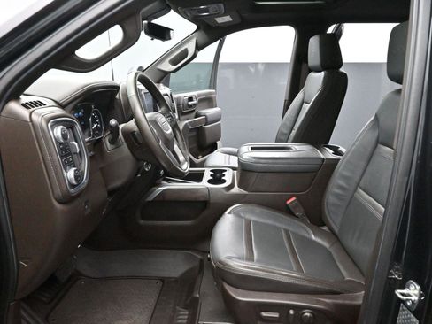 Used 2021 GMC Sierra 2500 Denali w/ Denali Ultimate Package image 12