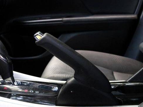 Used 2016 Honda Accord LX image 11