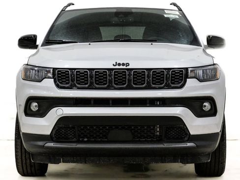 New 2026 Jeep Compass Latitude image 2