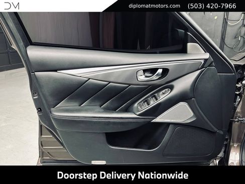 Used 2017 INFINITI Q50 3.0t Premium RWD image 23