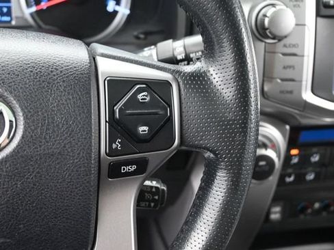 Used 2018 Toyota 4Runner Limited AWD/4WD image 23