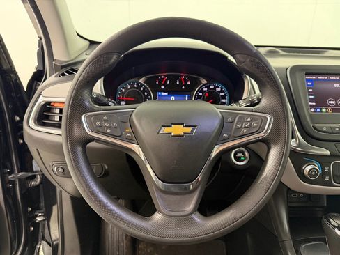 Used 2021 Chevrolet Equinox LT FWD image 12