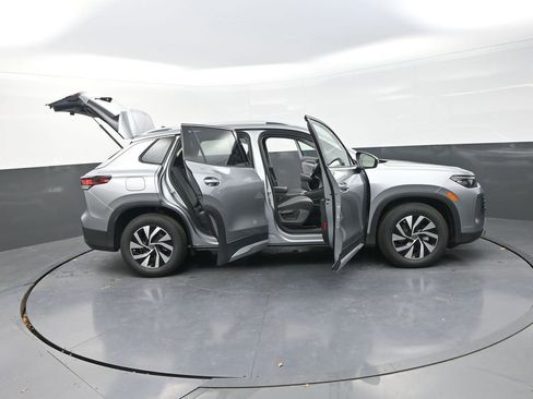 New 2026 Volkswagen Tiguan S FWD image 36