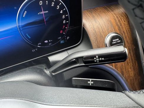 New 2025 Mercedes-Benz GLC 350e 4MATIC image 21