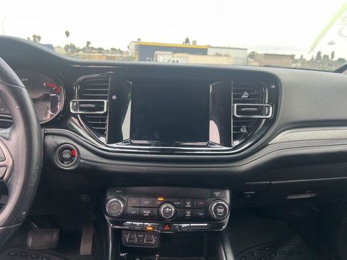 Used 2021 Dodge Durango SXT w/ 3rd Row Seating Group image 11